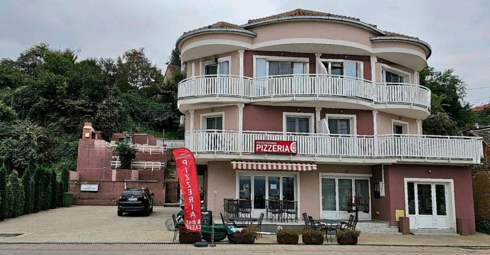 Apartmani Tika Golubac Exteriér fotografie